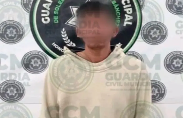 Sorprenden a maleante con droga en Los Gómez