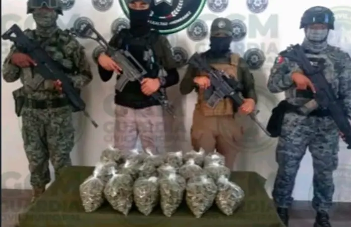 Abandonan cerca de 4 kilos de marihuana