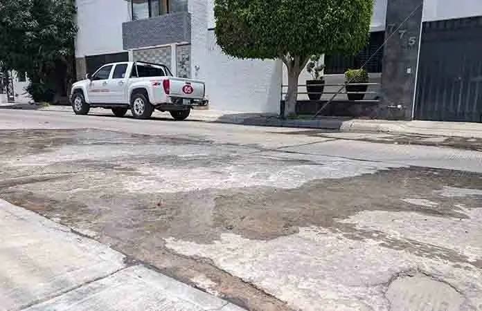 Interapas atiende fuga y deja sin agua a Lomas