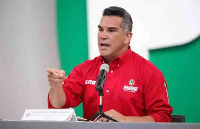 Morena se deslinda; oposición lo critica