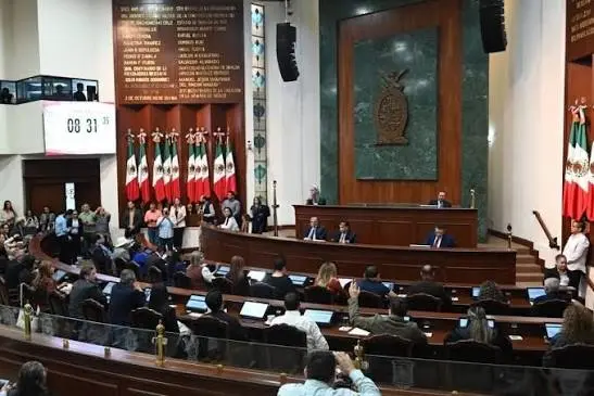 Congreso oficializa la salida de Rocha Moya Congreso oficializa la salida de Rocha Moya