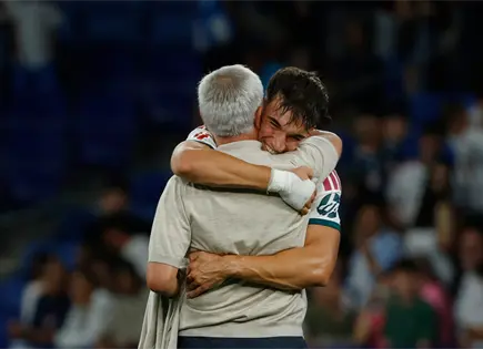 Jos&eacute; Mourinho gana debut en segunda etapa con Real Madrid