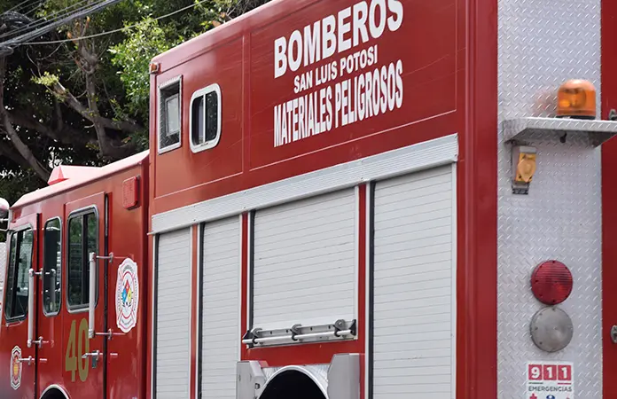 Más mujeres se preparan para ser bomberas