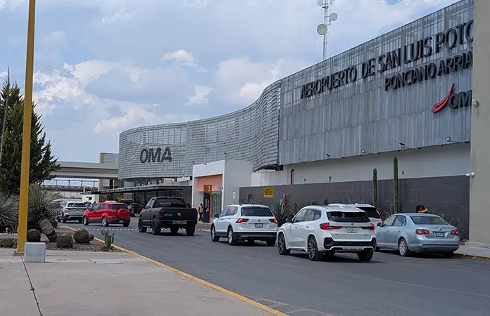 Necesario, reenfocar los destinos aéreos