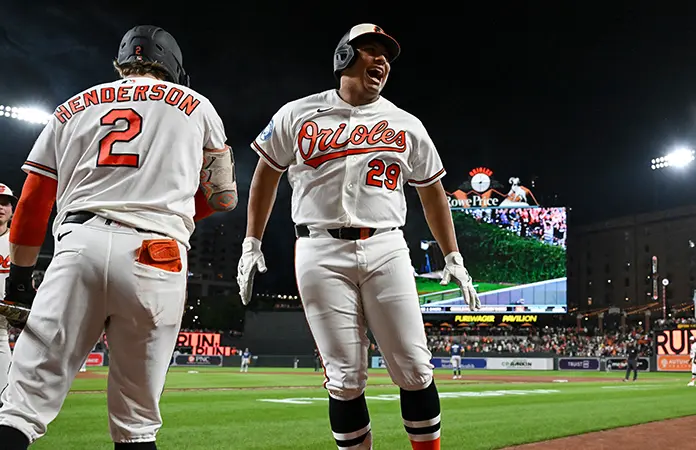 Orioles doblegan a Rays de Tampa Bay