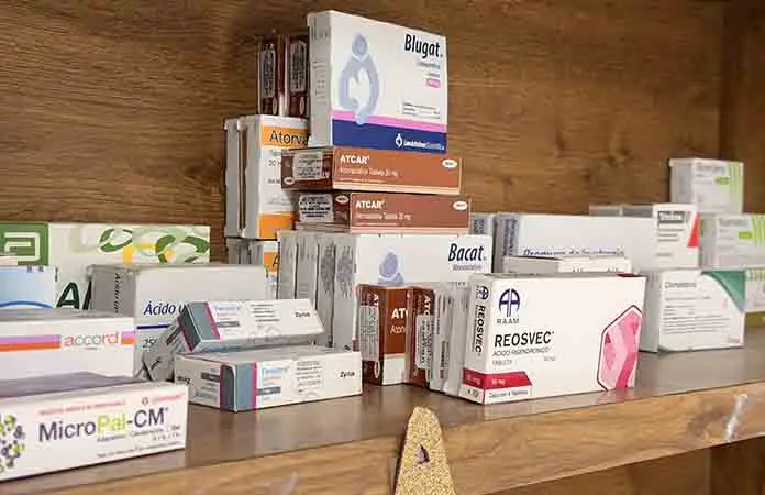 Aumentan hasta 300% precios de medicinas