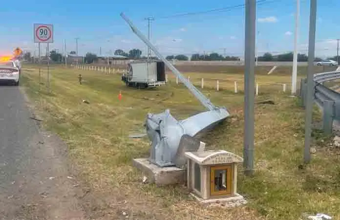 Muere mujer en siniestro vial en la ´57