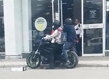 Video | Captan robo en Coppel de Plaza Sendero Video | Captan robo en Coppel de Plaza Sendero