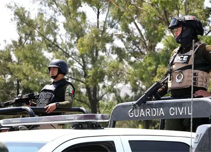 Detiene GCE a nueve presuntos criminales en límites con Guanajuato Detiene GCE a nueve presuntos criminales en límites con Guanajuato