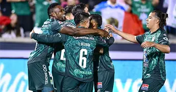 Le&oacute;n ruge y tritura al Real Salt Lake