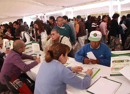 Los adultos mayores acaparan empleos