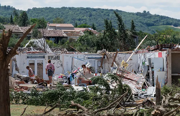 Tornado arrasa un pueblo