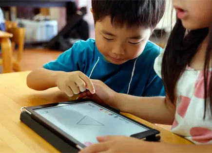 Expertos aconsejan a padres sobre concentración y uso de dispositivos escolares Expertos aconsejan a padres sobre concentración y uso de dispositivos escolares