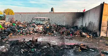 Incendio en recicladora