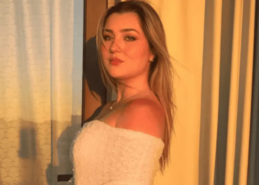 Melenie Carmona confirma embarazo con emotiva publicación