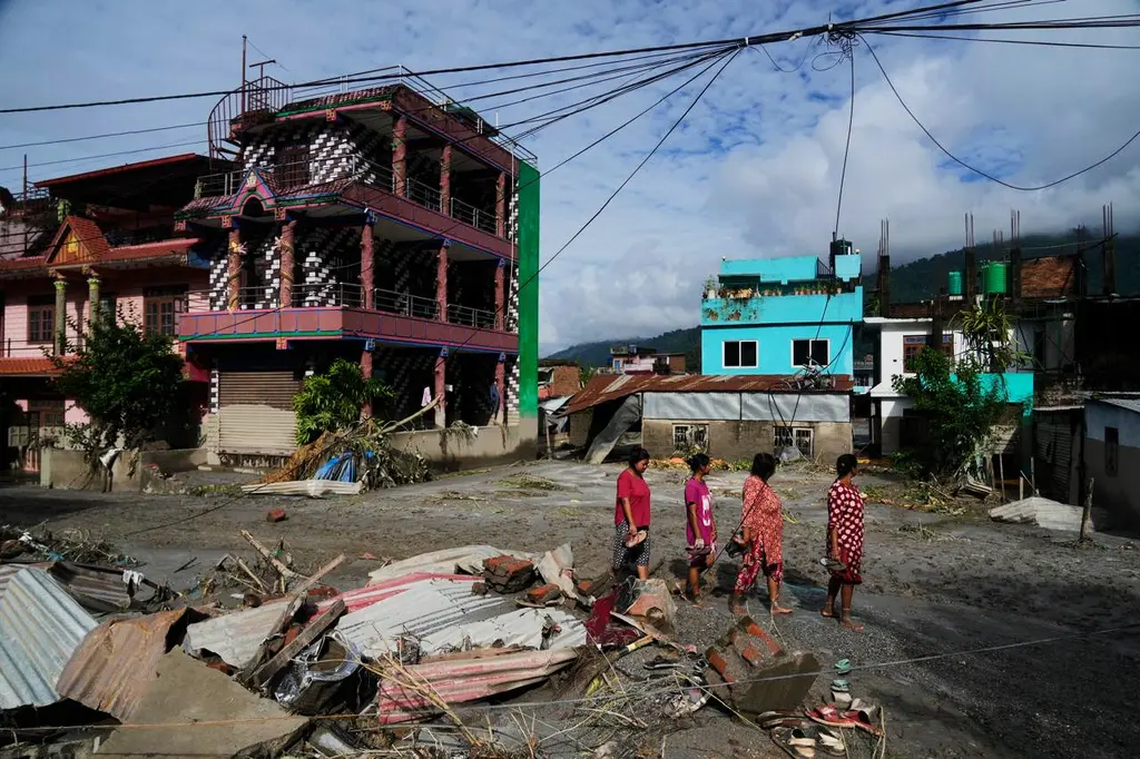 Nepal reporta 359 muertos y cientos de extranjeros desaparecidos