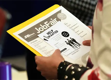 Las solicitudes de ayuda por desempleo en EEUU bajan a 203,000 Las solicitudes de ayuda por desempleo en EEUU bajan a 203,000