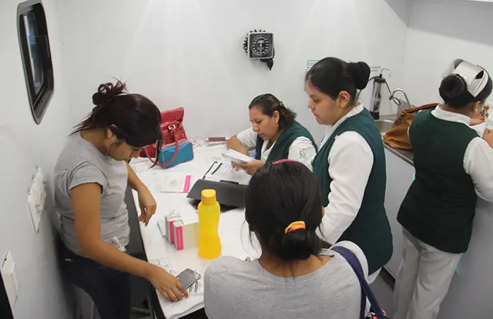 Alemania abre vacantes para enfermeras potosinas