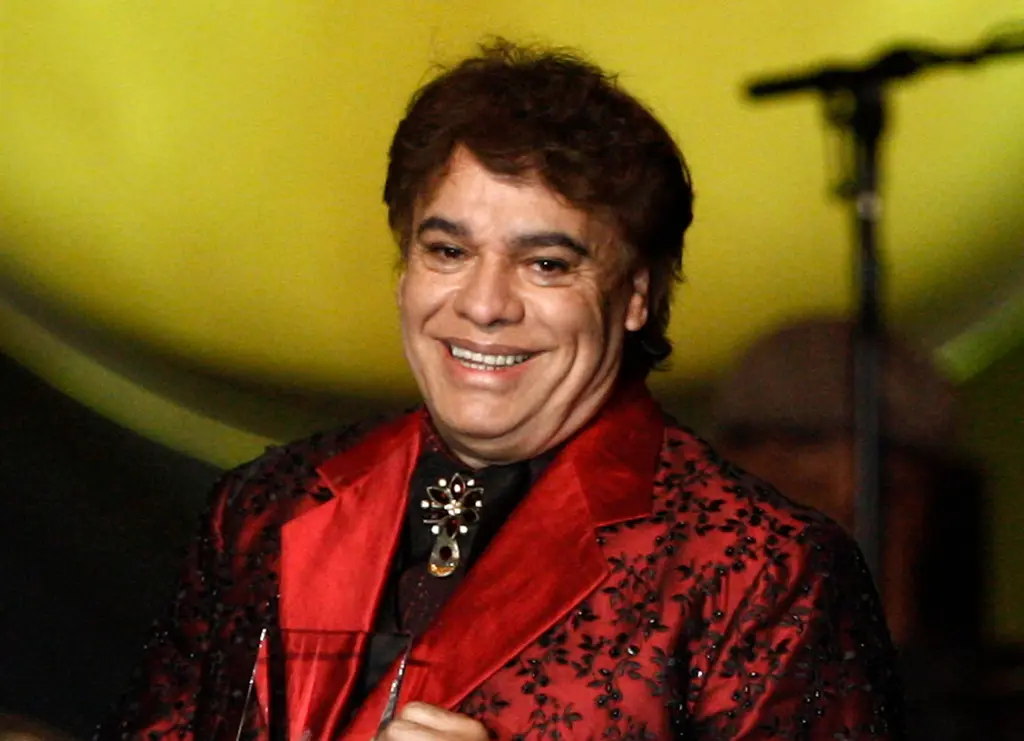 Homenaje a Juan Gabriel en Plaza Garibaldi por décimo aniversario