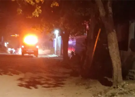 Incendian vivienda de un policía en Ciudad Valles Incendian vivienda de un policía en Ciudad Valles