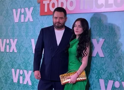 José Eduardo Derbez y Paola Dalay reaparecen juntos en alfombra roja José Eduardo Derbez y Paola Dalay reaparecen juntos en alfombra roja