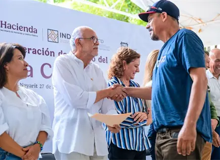 Más de 3 mil productores de Nayarit recuperan acceso a créditos Más de 3 mil productores de Nayarit recuperan acceso a créditos