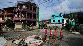 Riada en Nepal suma m&aacute;s de 460 muertos