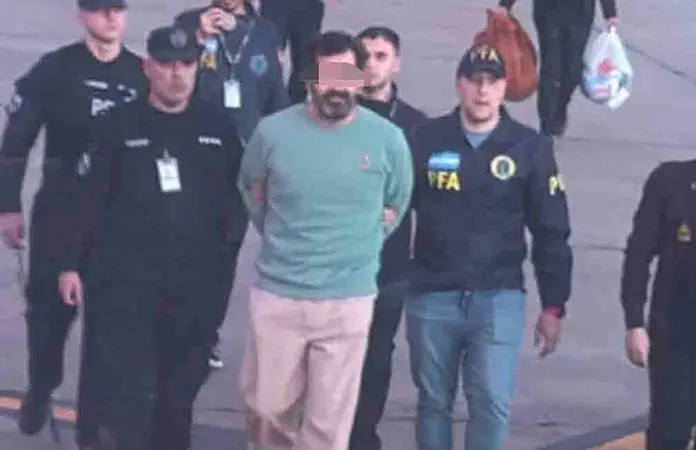 Vinculan a proceso a Fernando Farías L.