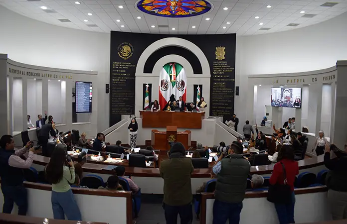 Buscaría el PVEM dirigir el Congreso
