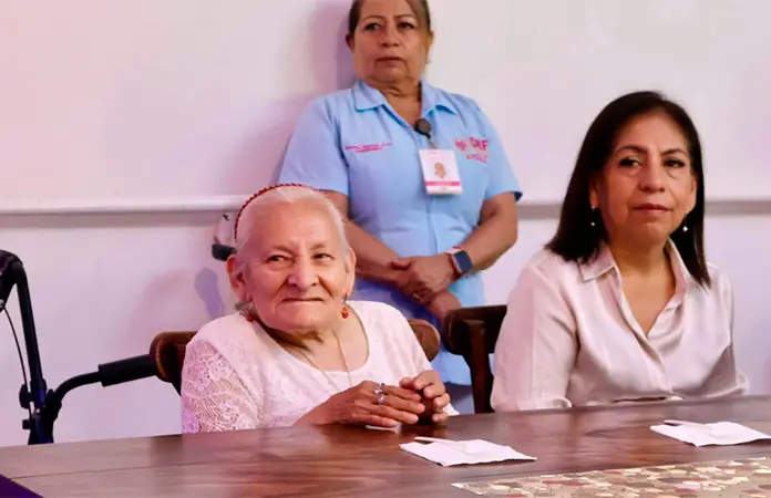 Ocaso Feliz festeja a los abuelitos en su día