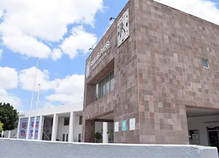 Da Corte rev&eacute;s  a alcald&iacute;a por pensi&oacute;n policial