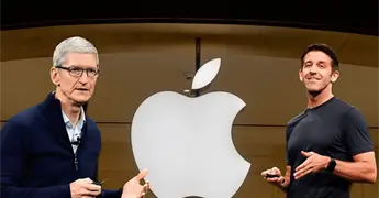 Tim Cook deja cargo de CEO en Apple tras 15 a&ntilde;os