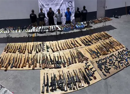 Interceptan arsenal proveniente de EU para cárteles Interceptan arsenal proveniente de EU para cárteles