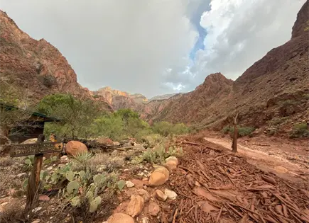 Inundaci&oacute;n en Gran Ca&ntilde;&oacute;n deja 15 desaparecidos y un muerto en Arizona