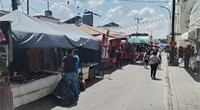 Sin cambio, instalación de los tianguistas