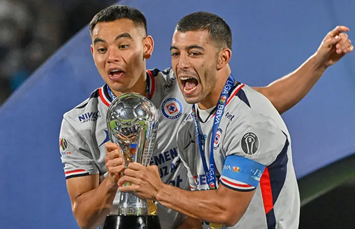 Erik Lira, jugador del Mónaco