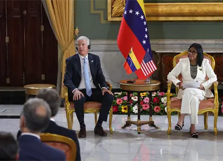 Delcy defiende acercamiento con Washington pese a críticas chavistas Delcy defiende acercamiento con Washington pese a críticas chavistas