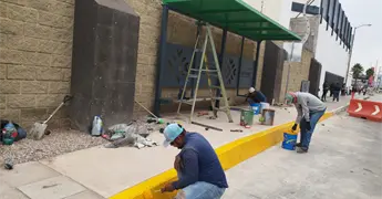 Instalan paradores temporales por desv&iacute;o de la L&iacute;nea 3 de RedMetro
