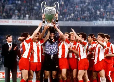 La Estrella Roja La Estrella Roja