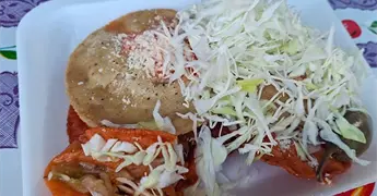 Invitan a desayuno con causa pro Zeinep