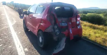 Motociclista fallece tras impactarse contra un Spark