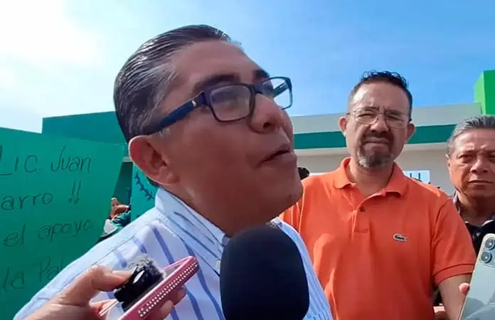 Navarro no descarta buscar la reelección