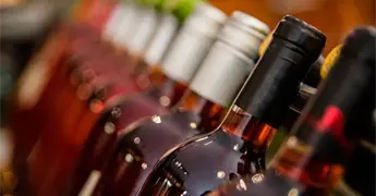 Prev&eacute;n aumento del IEPS a las bebidas