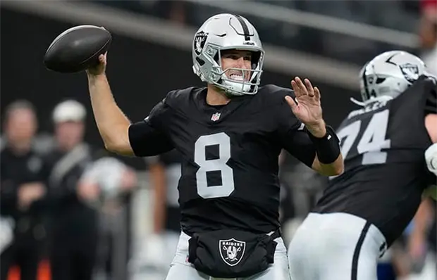 Ser&aacute; K. Cousins QB titular de Raiders ante Dolphins