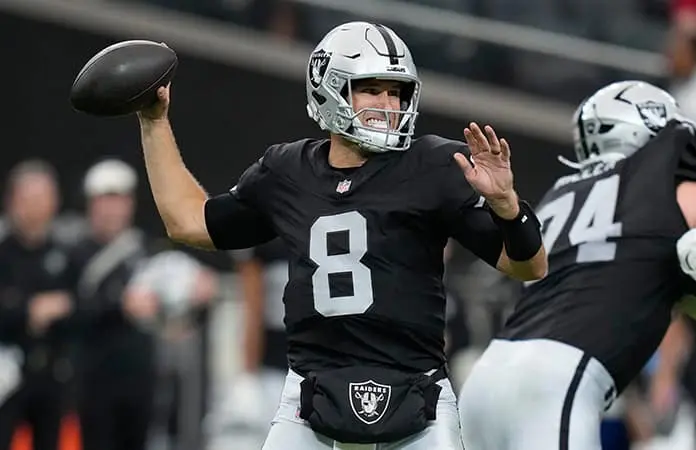 Ser&aacute; K. Cousins QB titular de Raiders ante Dolphins