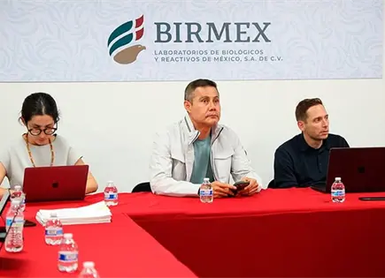 C. Ulloa defiende millonaria compra