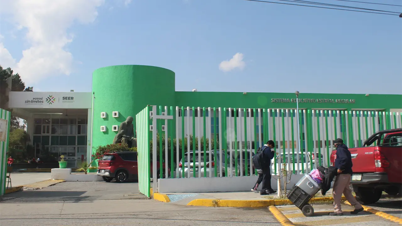 Reporta el SNTE falta de maestros en primarias
