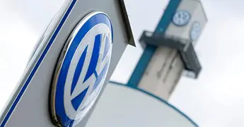 Volkswagen recortar&aacute; otros 50 mil empleos