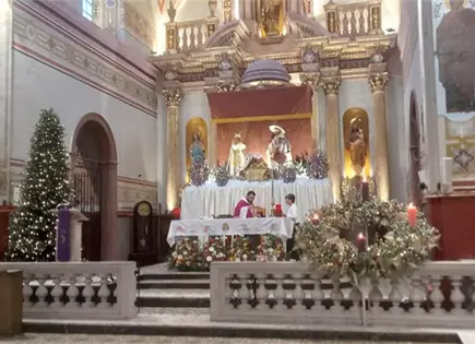Bendecir&aacute;n &uacute;tiles escolares en iglesias