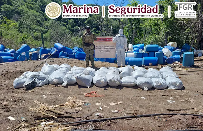 Desmantelan tres narcolaboratorios